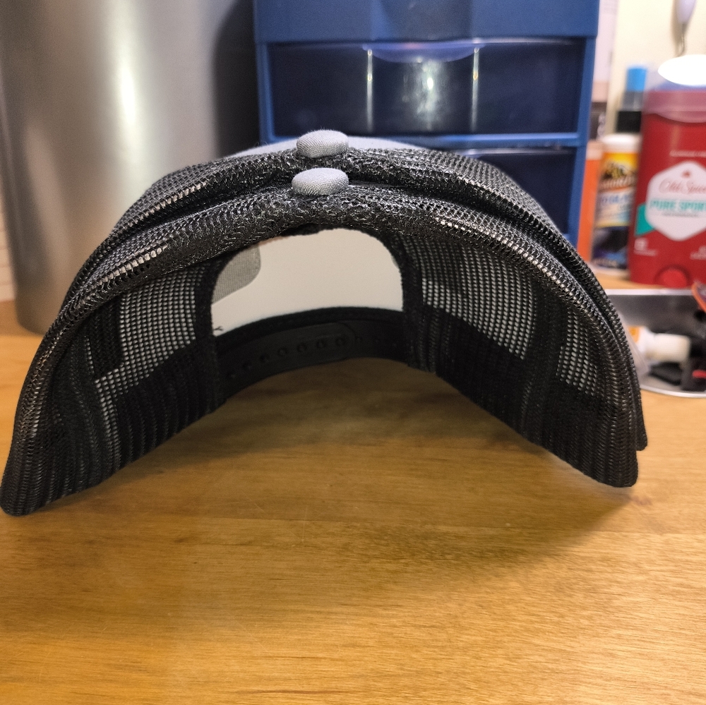 Trucker hat - Picture 2 of 2